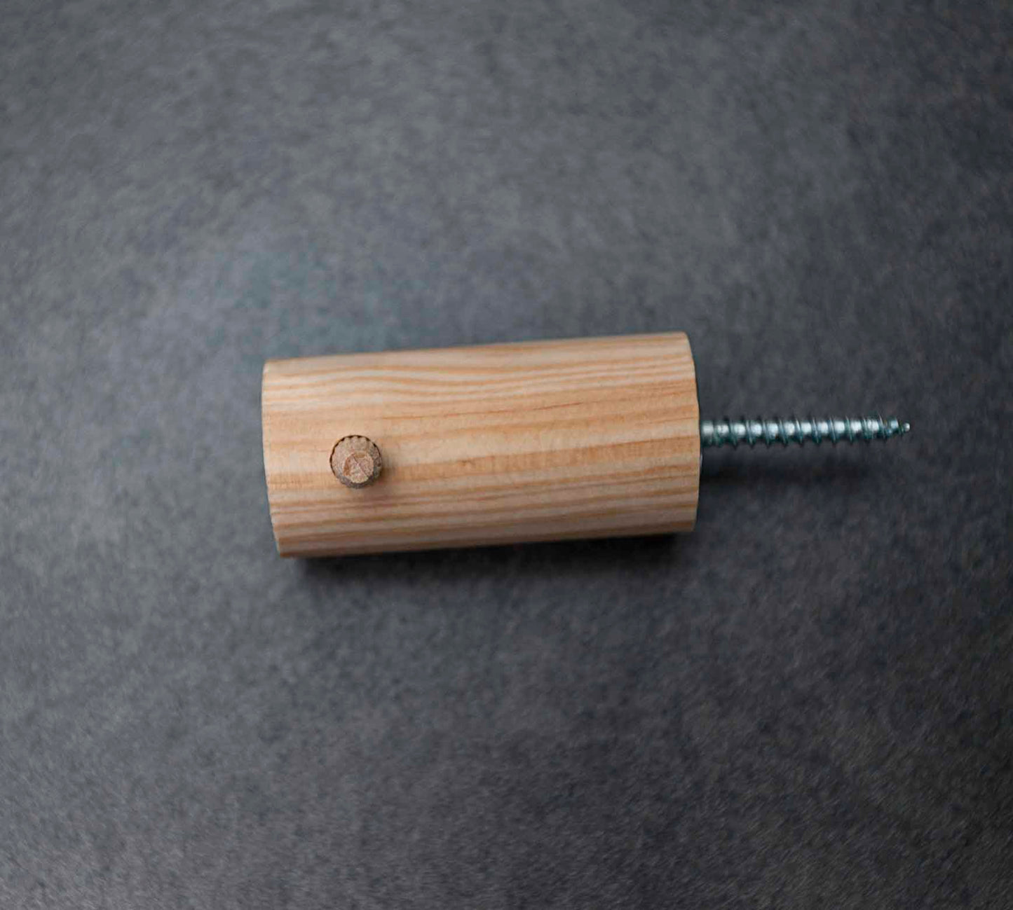 Ganchos de Pared en Madera maciza de Pino - Diseño Elegante y Resistente para Organización del Hogar